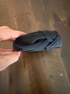 LOFT Black Knotted Fabric Headband